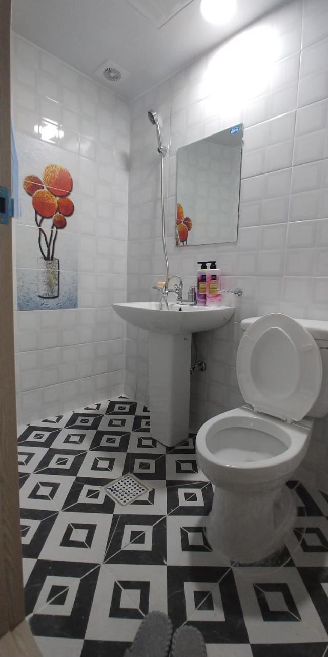 Coco Capsule Guesthouse Пусан Екстериор снимка